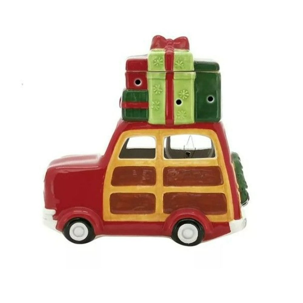Vintage Style Classic Station Wagon with Gifts Atop Wax Melt Electric Warmer - Picture 2 of 7